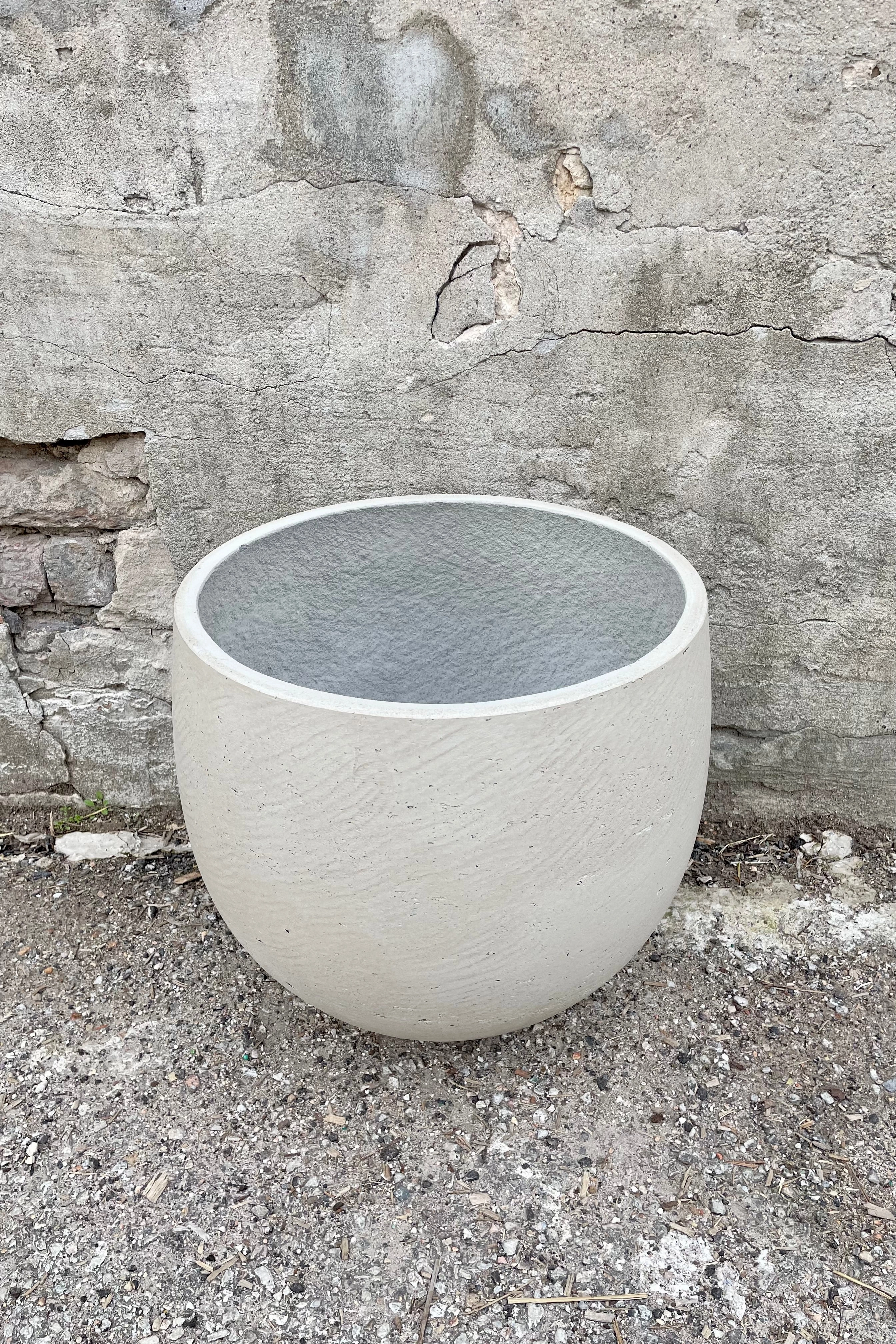 Mini Orb Pot Grey Washed XL