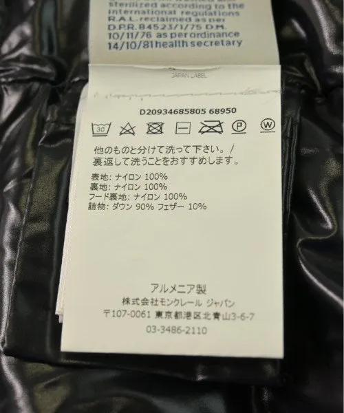 MONCLER Daunenjacken/Westen