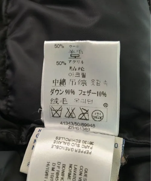 MONCLER Daunenjacken/Westen