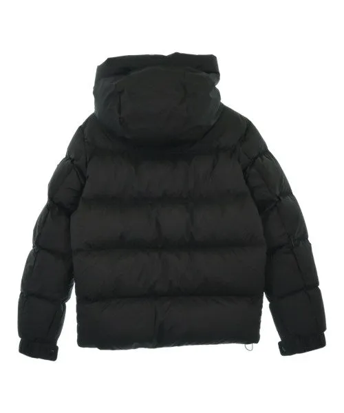 MONCLER Daunenjacken/Westen