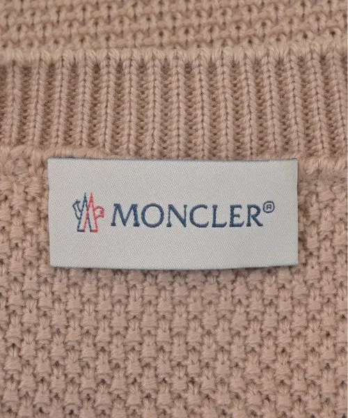 MONCLER Daunenjacken/Westen