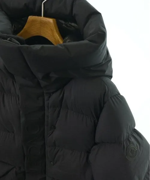 MONCLER Daunenjacken/Westen