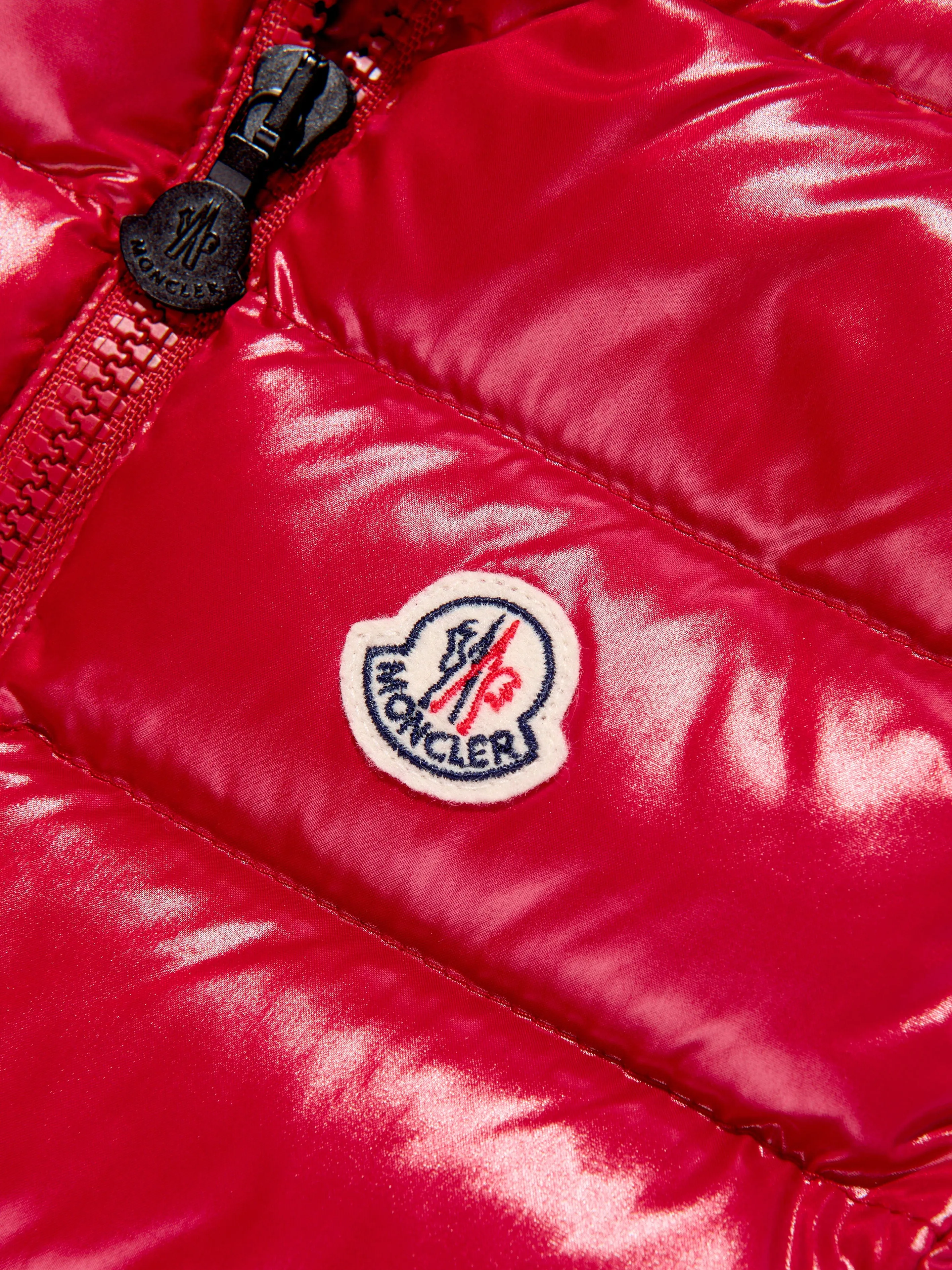 Moncler Enfant Mädchen Daunengefütterte Ghany Weste in Rot