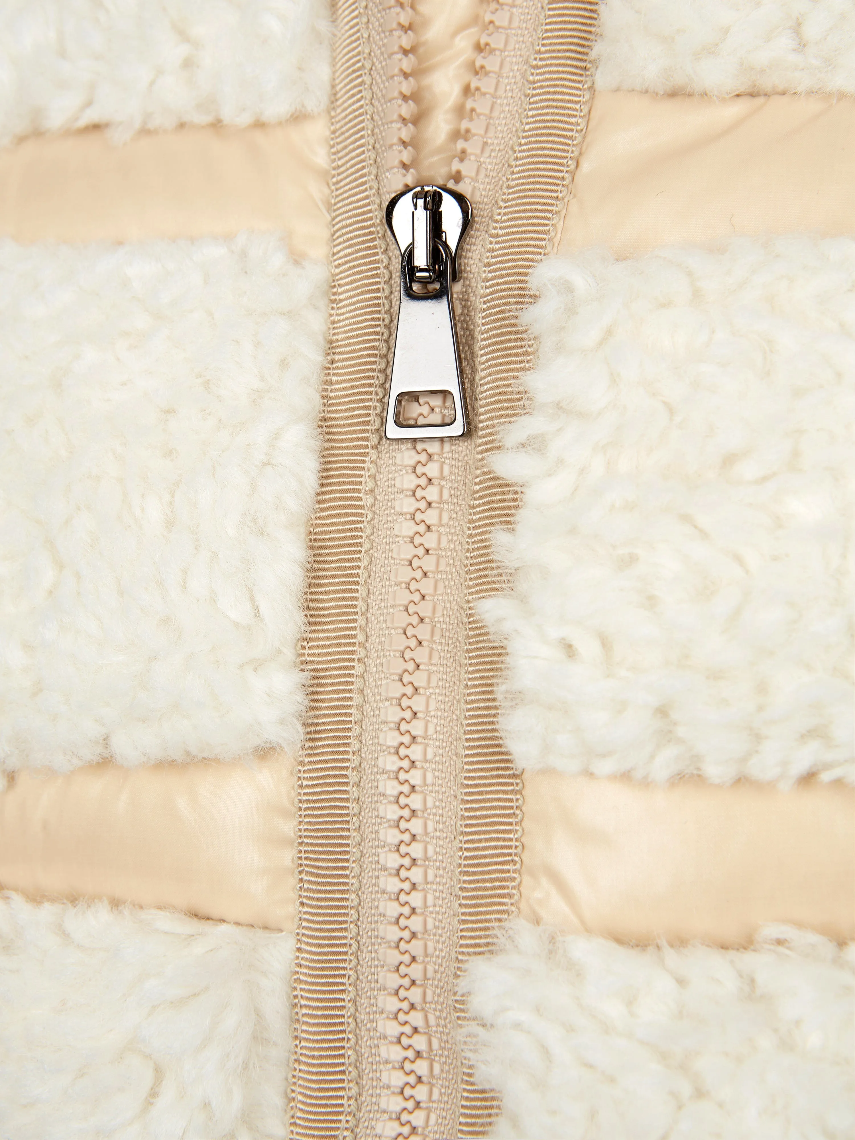 Moncler Enfant Mädchen Gentiane Jacke
