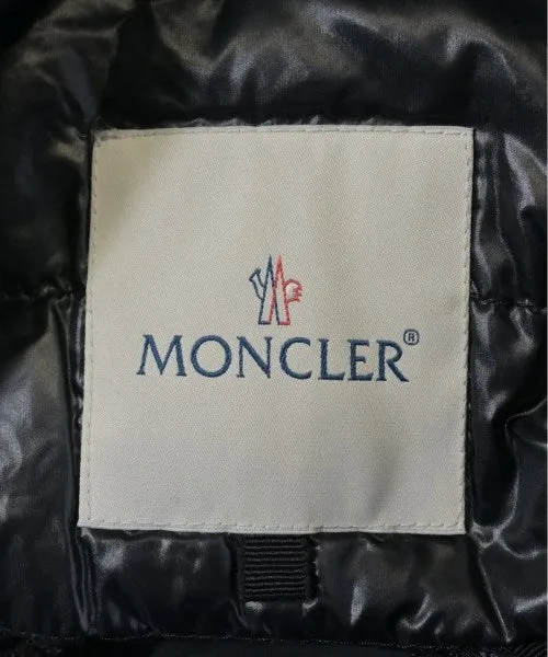 MONCLER S Daunenjacken/Westen
