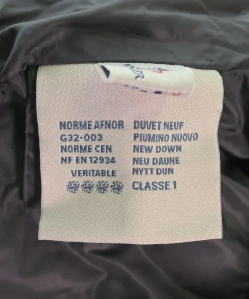 MONCLER S Daunenjacken/Westen