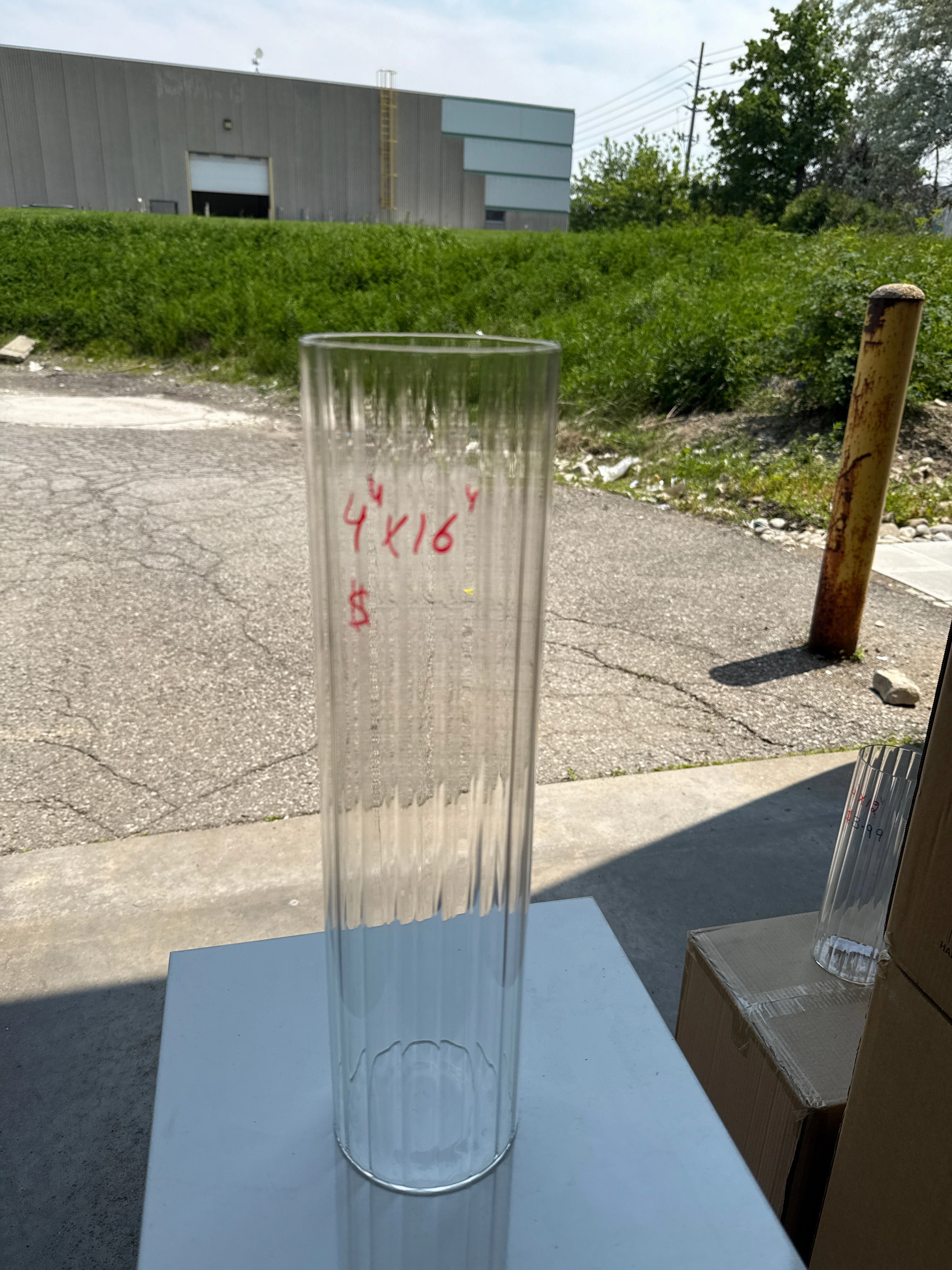 MT4-16 Ribbed Glass 4x16h Cylinder Vase Clear Thin Machine made