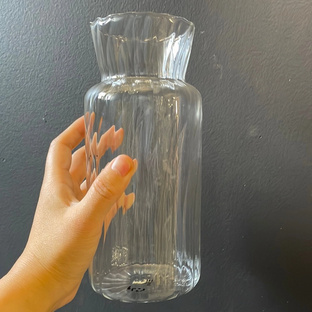 New 7.8 Small bud Glass Vase with ripple line striped