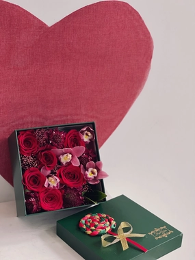 Open Love Flower Box,mother's day bouquet