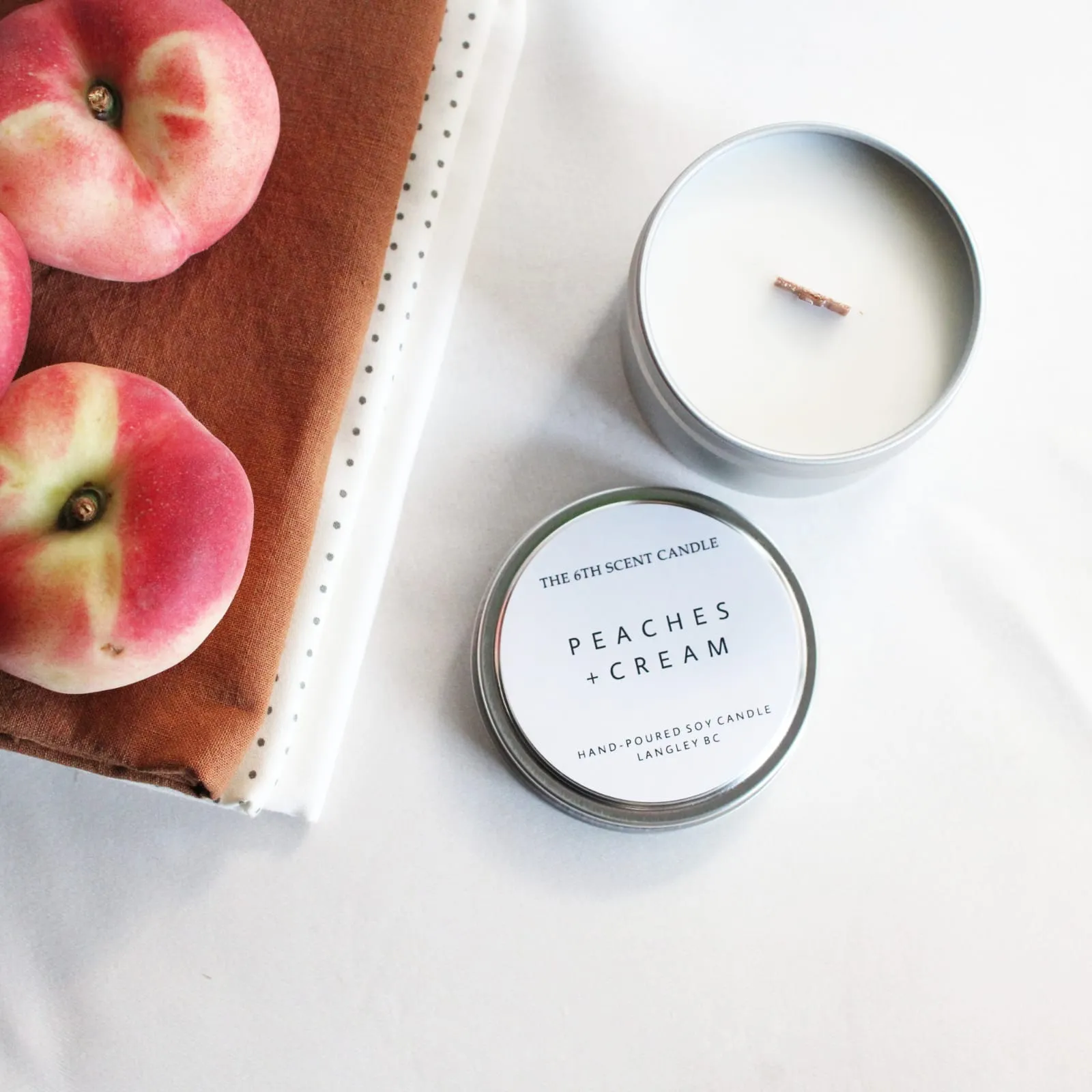 PEACHES   CREAM SOY CANDLE