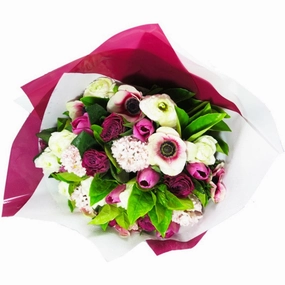 Pink Diamond,realistic flower bouquet 