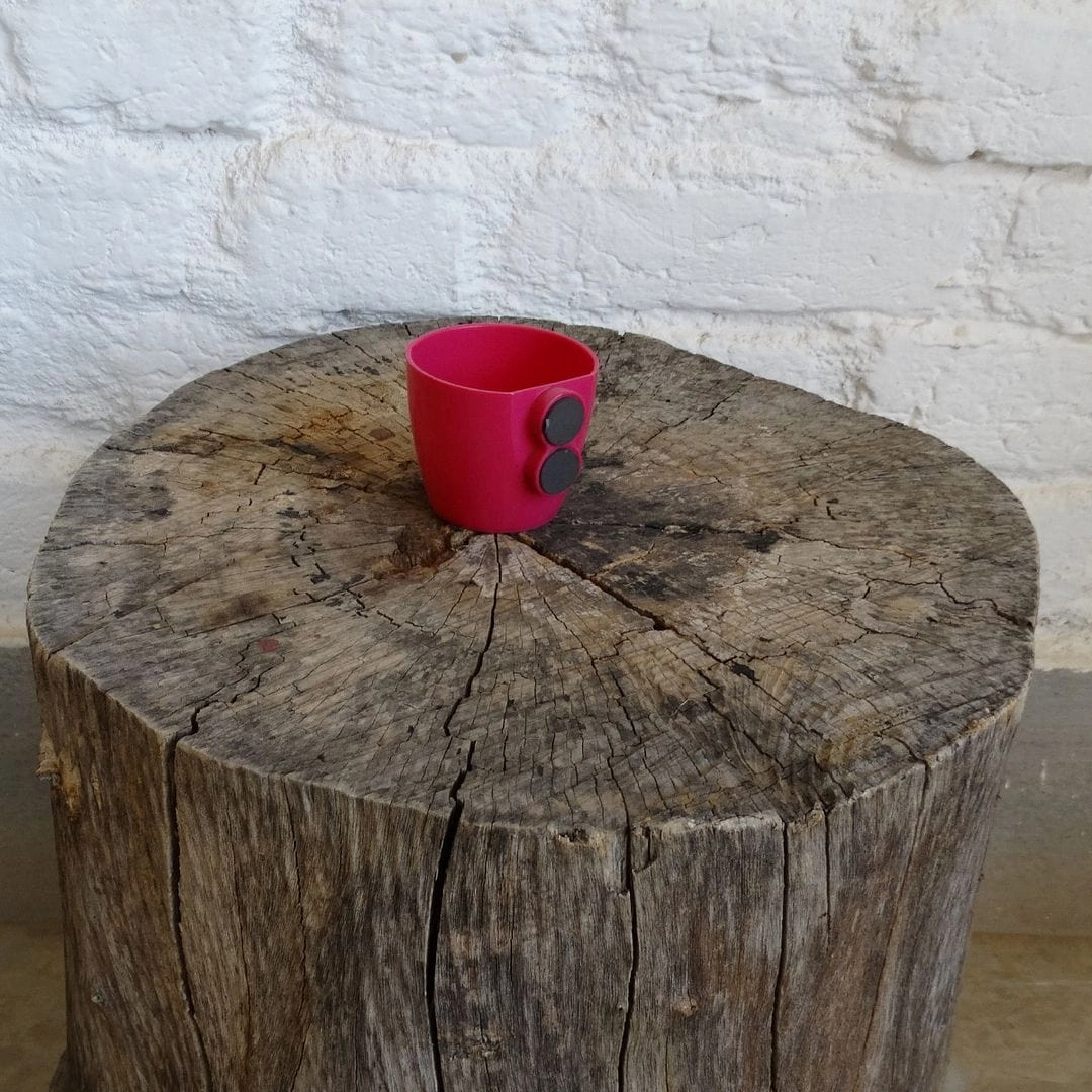 Plastic Magnetic Pot (Diameter 6 cm)