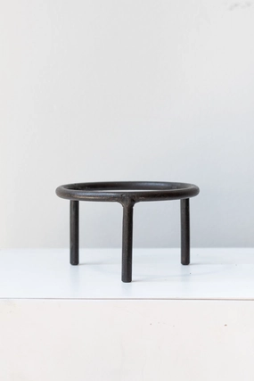 Pot Stand Tripod 4",indoor flower container