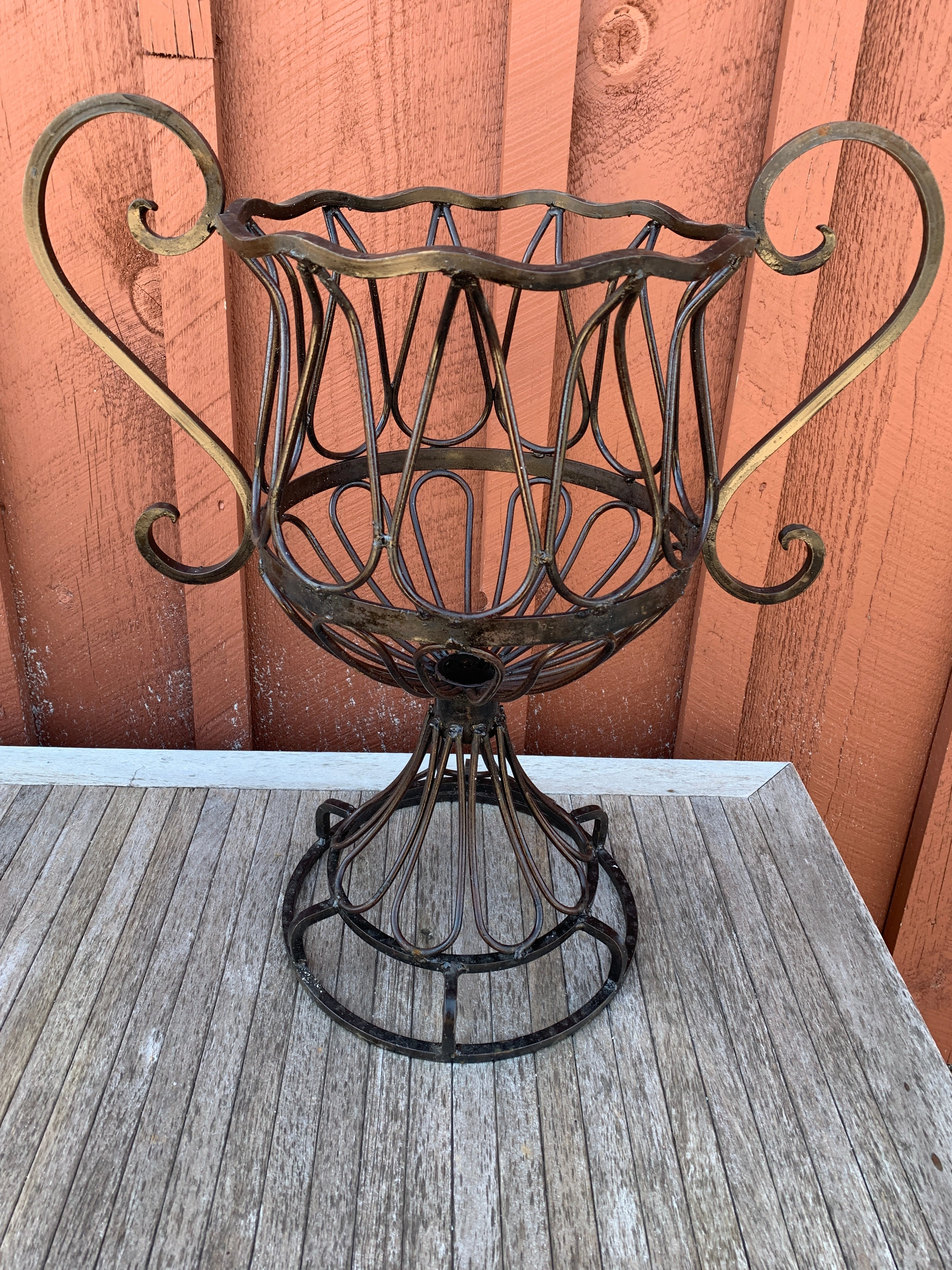 PS222B-M,plant shelf accessories