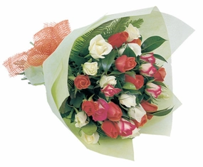 Rainbow Roses,realistic flower bouquet 
