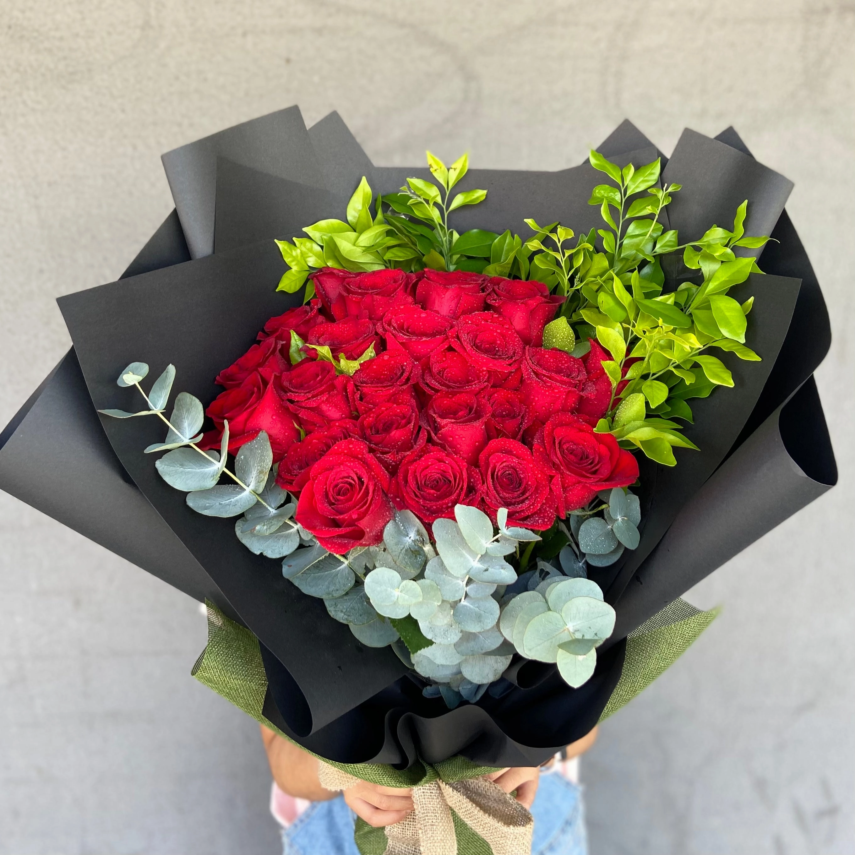 Red Roses - Casablanca,realistic flower bouquet 