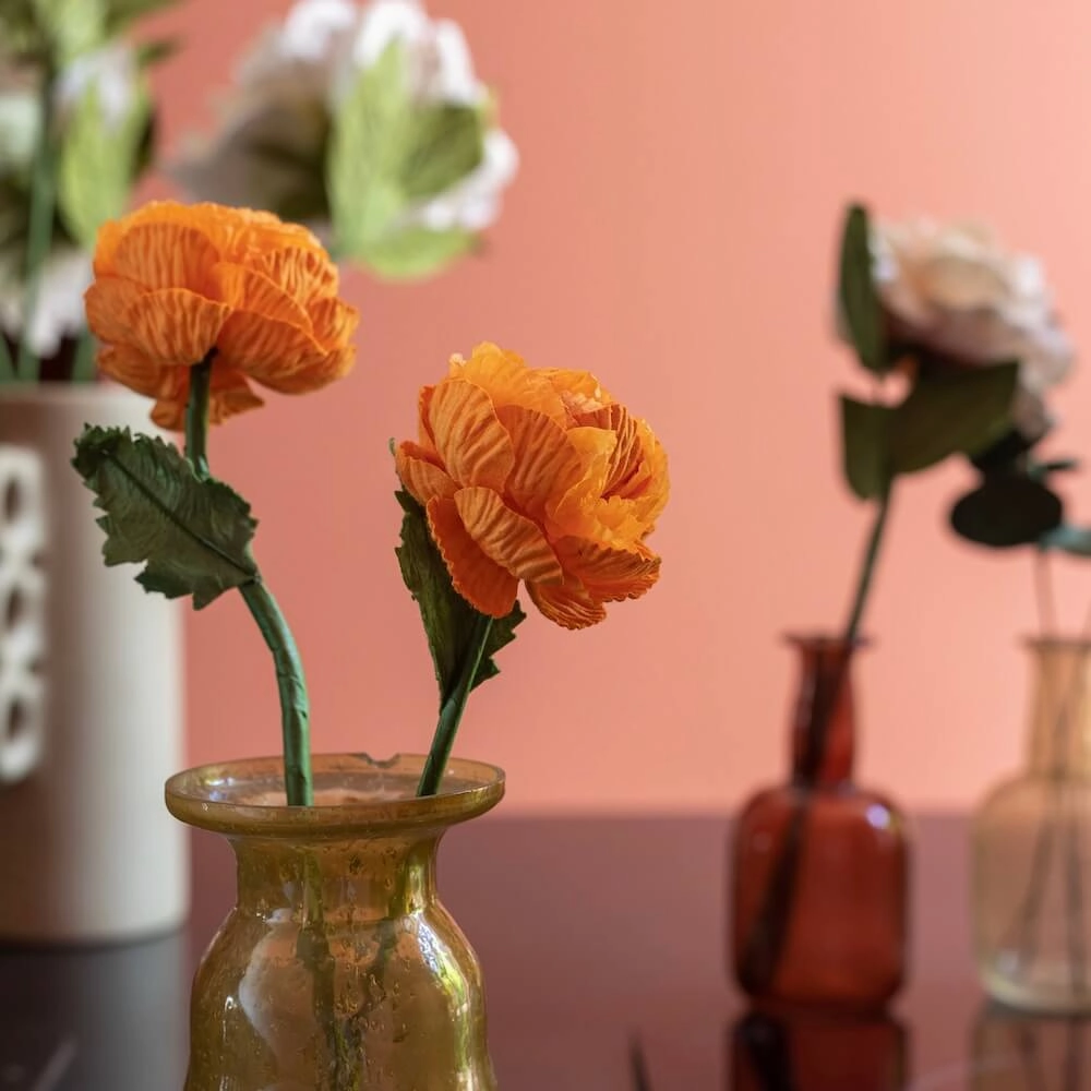 Renoncule en papier orange