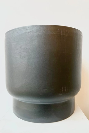 Riva Round Cachepot Black Large,indoor flower container