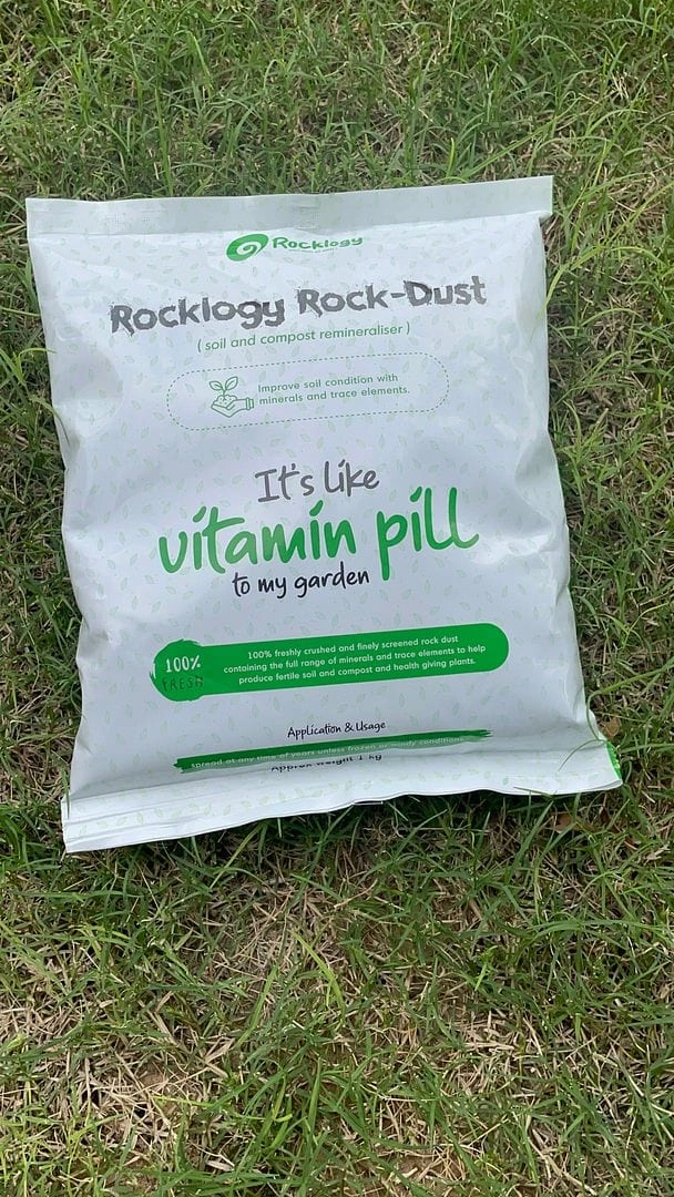 Rocklogy Organic Basalt Rock Dust Volcanic Soil & Compost (1 kgs)