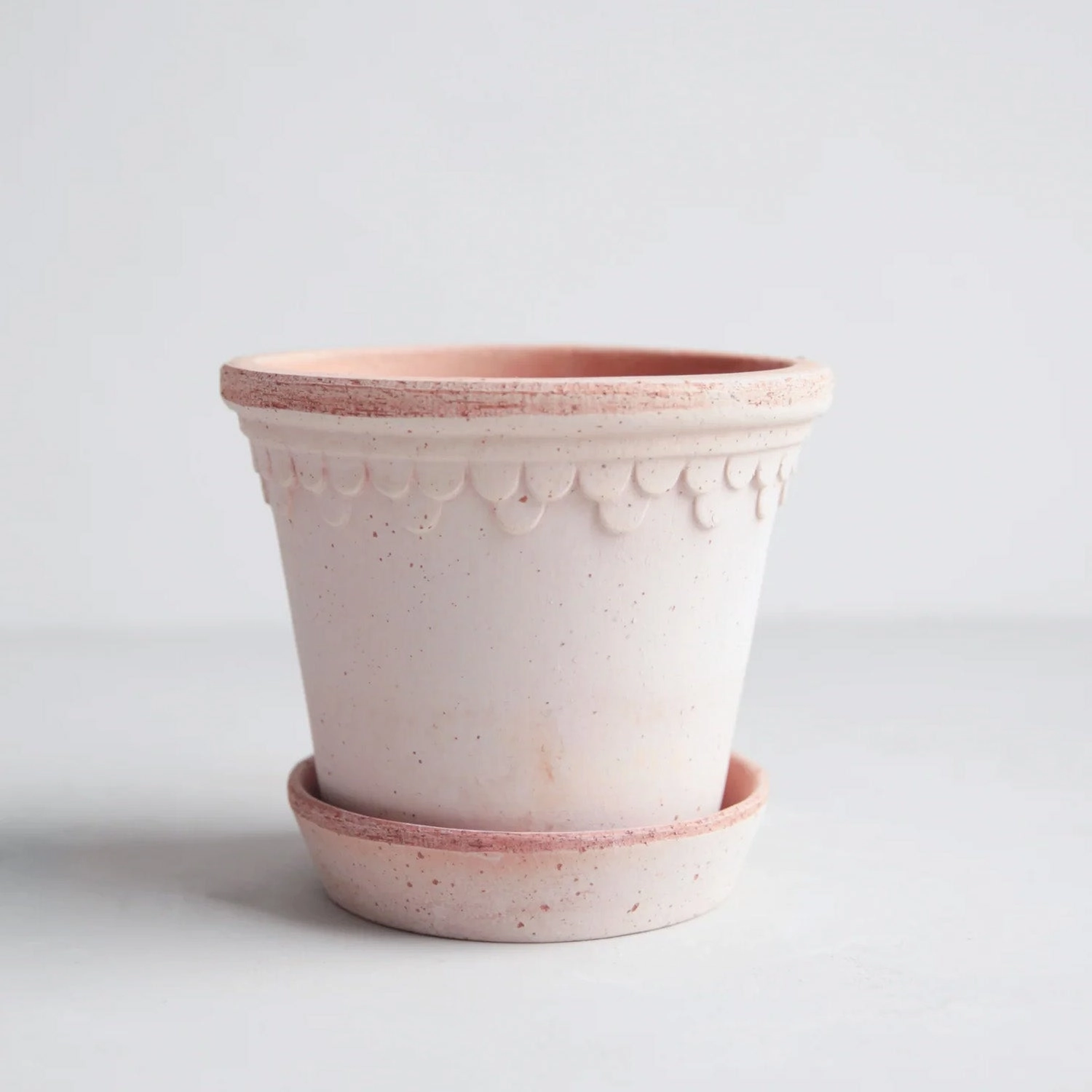 Rosa Mediuma Terracotta Pot and Saucer, 8.3" x 7.3",garden field mower