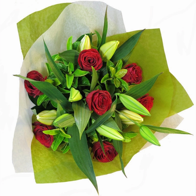 Roses & Lilies - Cinderella,realistic flower bouquet 