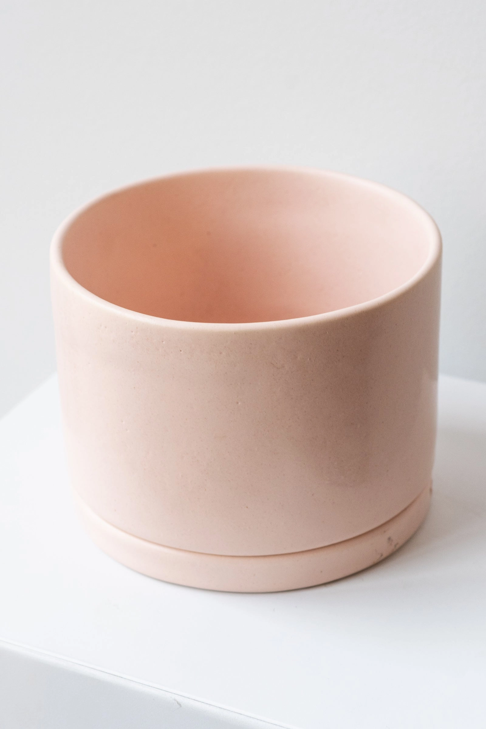 Round Planter Freckled Pink Large