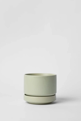 Round Two Planter Mint 4",indoor flower container