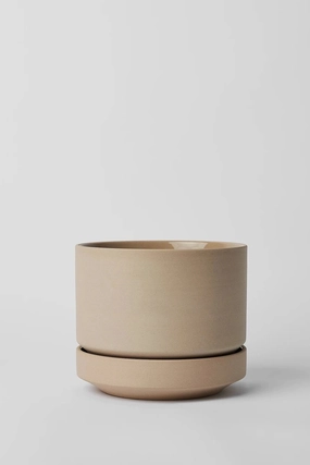 Round Two Planter Oatmeal 6",indoor flower container