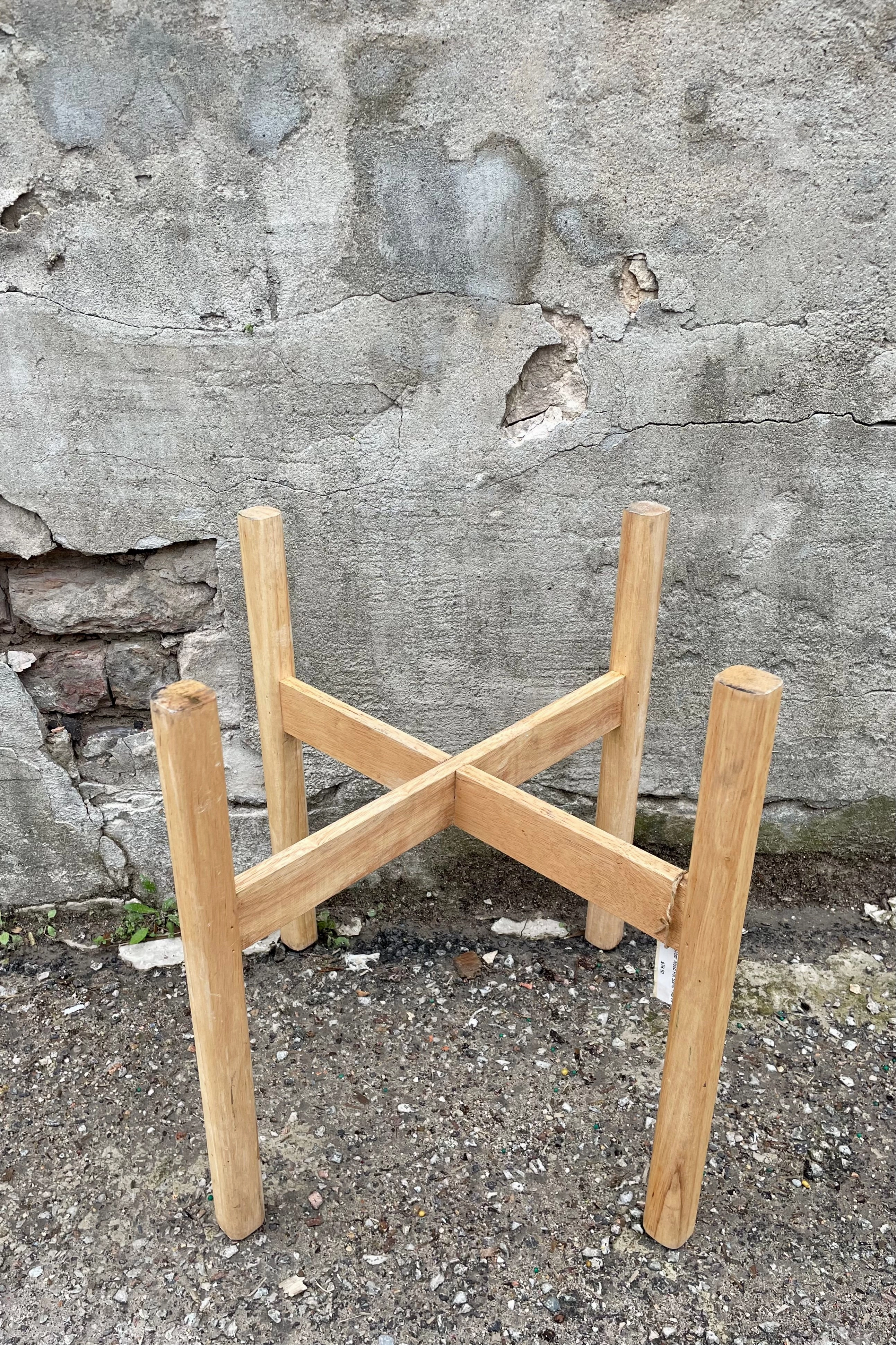 Rubber Wood Pot Stand - fits 15" Pot