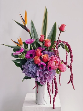 Ruby Paradiso,funeral flower decor