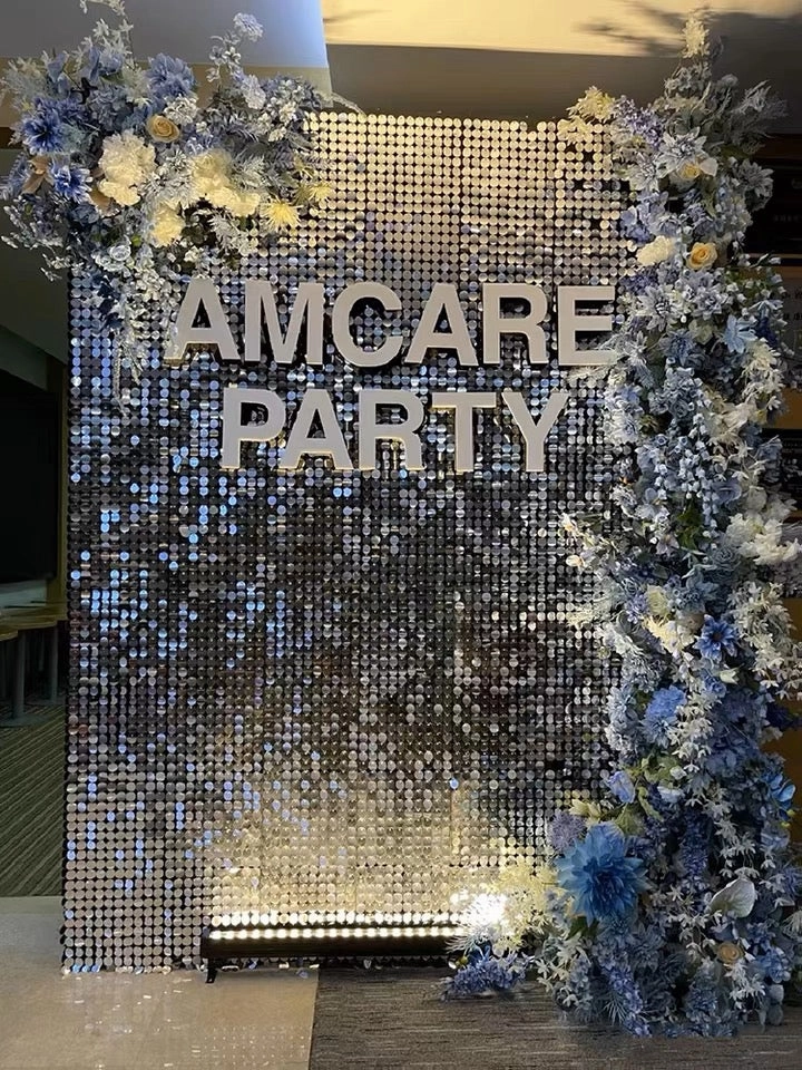 Shiny Sequin Sheet Backdrop silver Mat