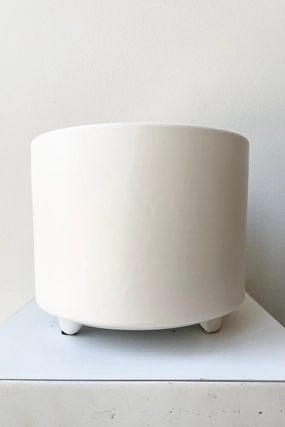 Simon Footed Cachepot Large,indoor flower container