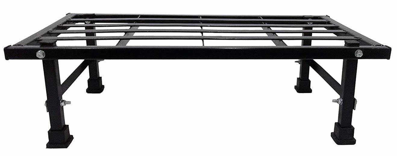 Single Step Compact Metal Gardening Stand