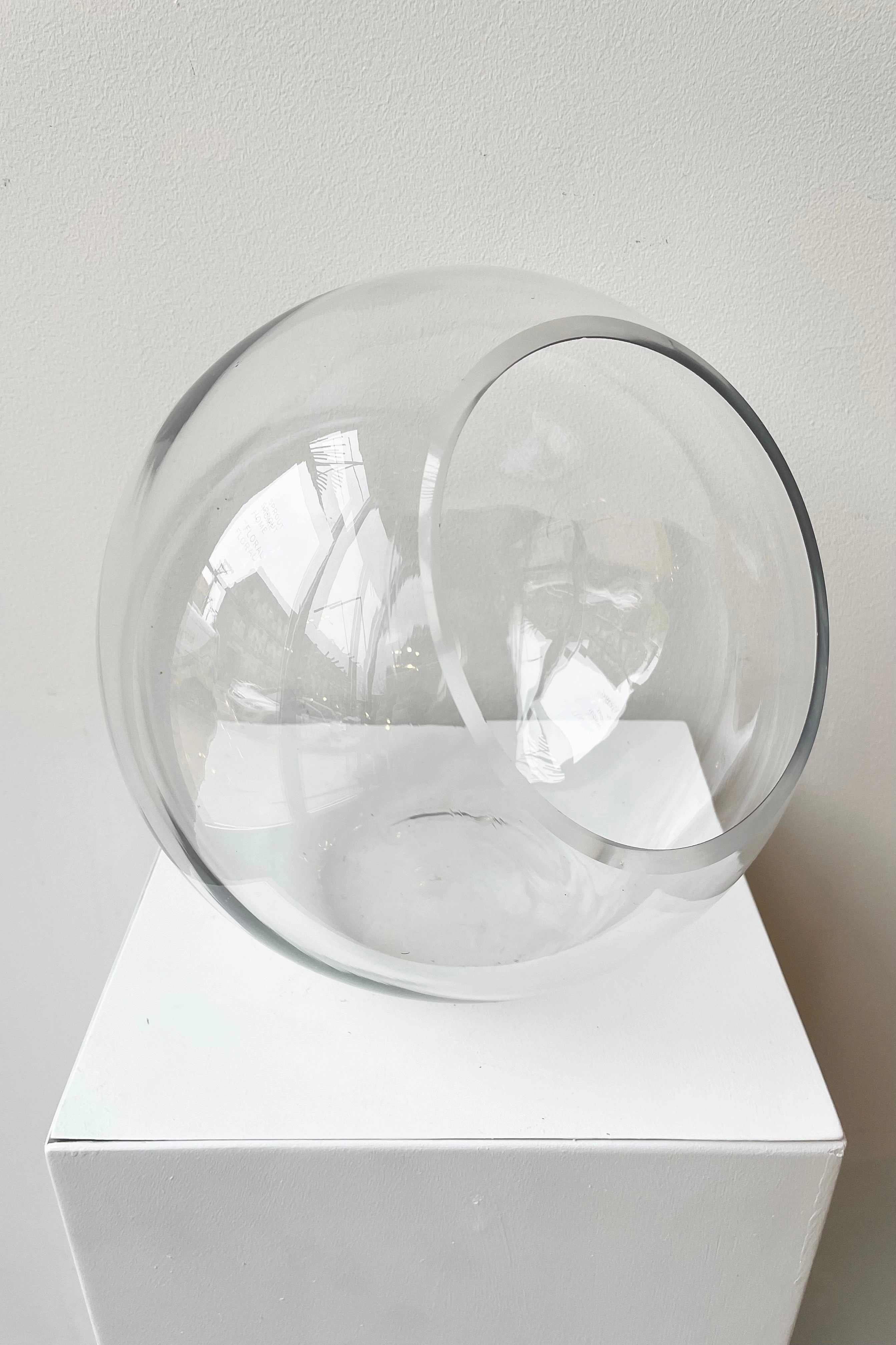 Slanted Hurricane Terrarium 9"
