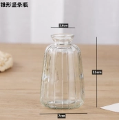 Small Bud vase 4.1H  long pumpkin