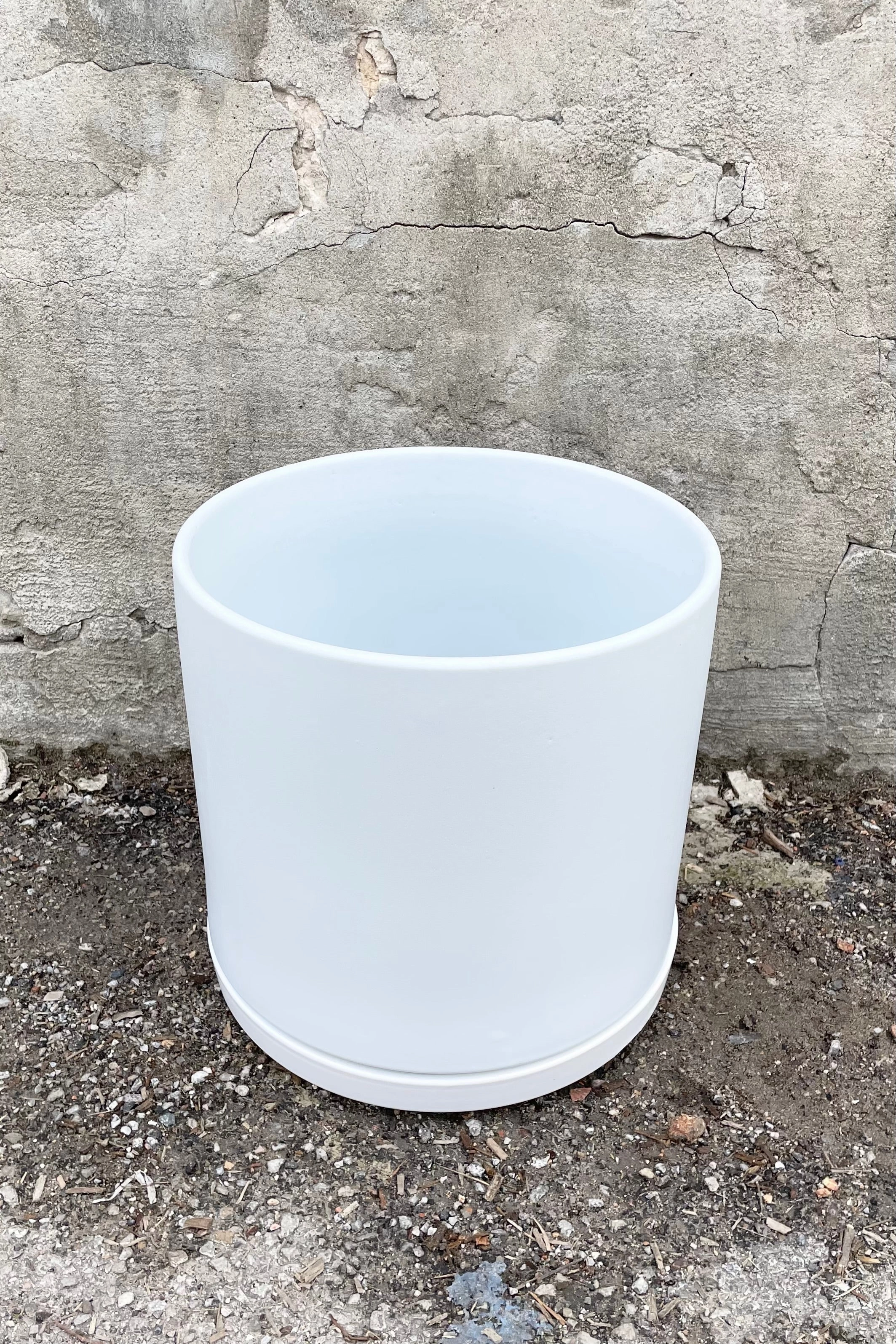 Solid Goods 12" Cylinder w/ Saucer White