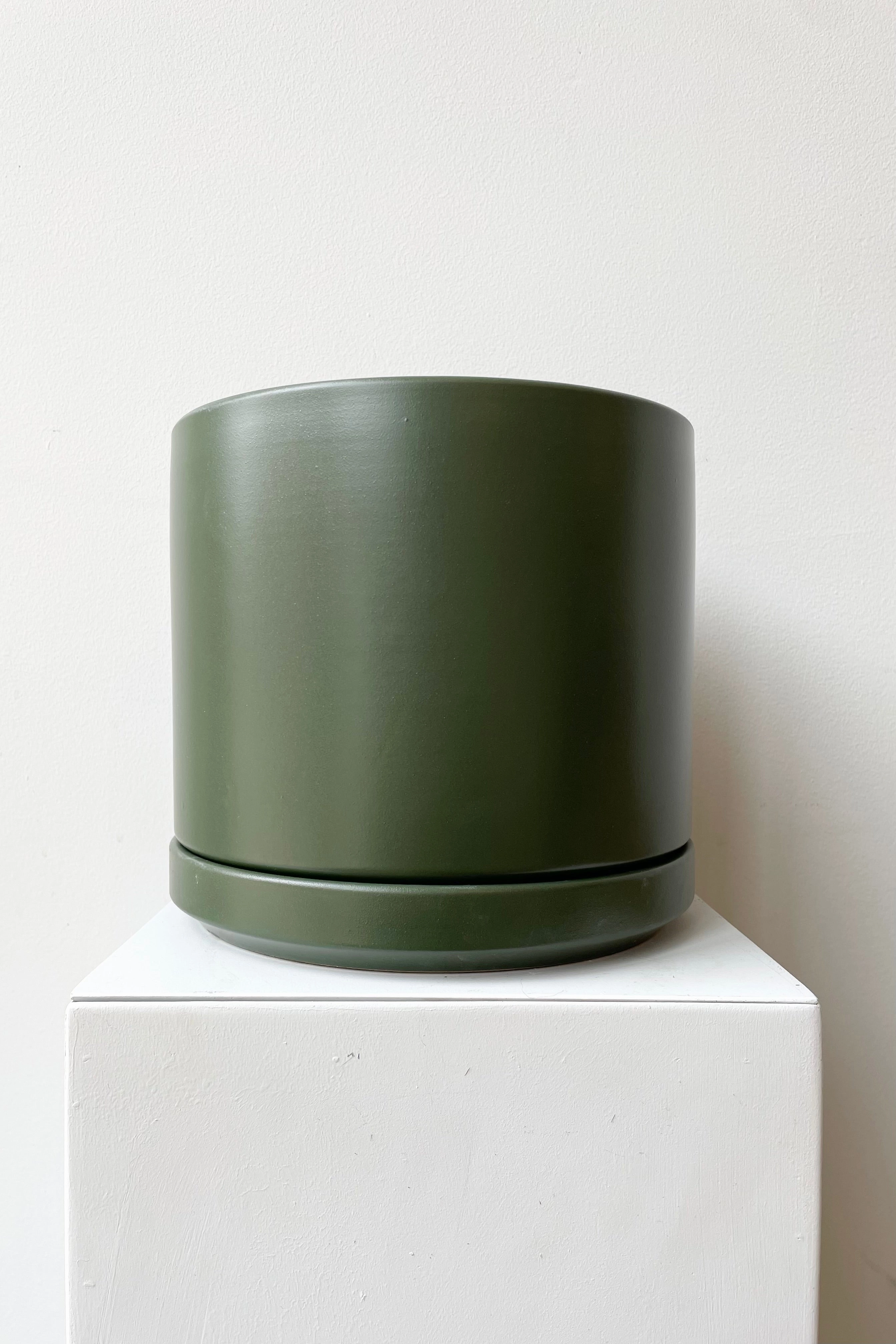 Solid Goods 8" Cylinder w/ Saucer Forest Green