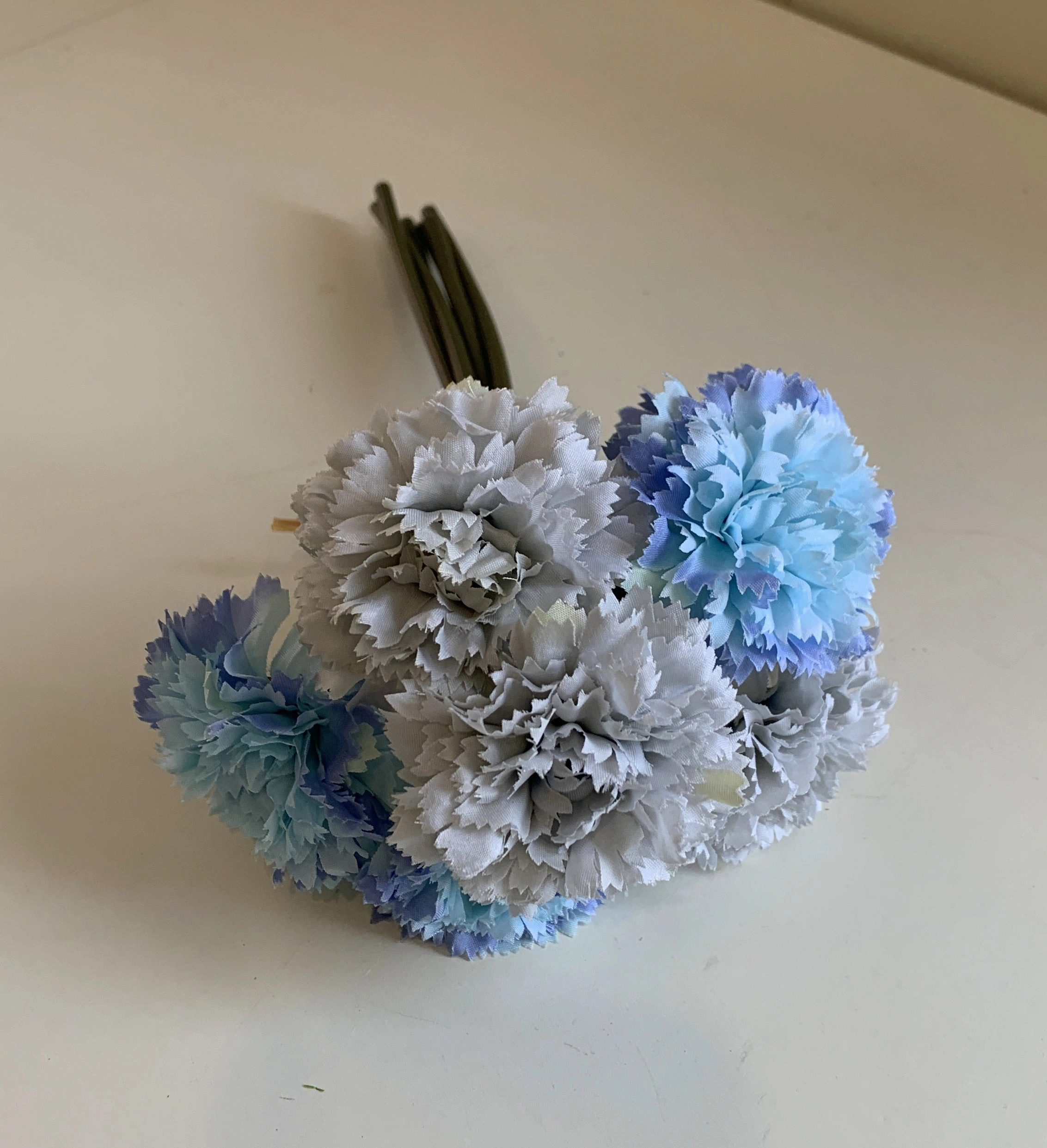 SP0164 Carnation Bunch 22cm (Available in 9 Styles)