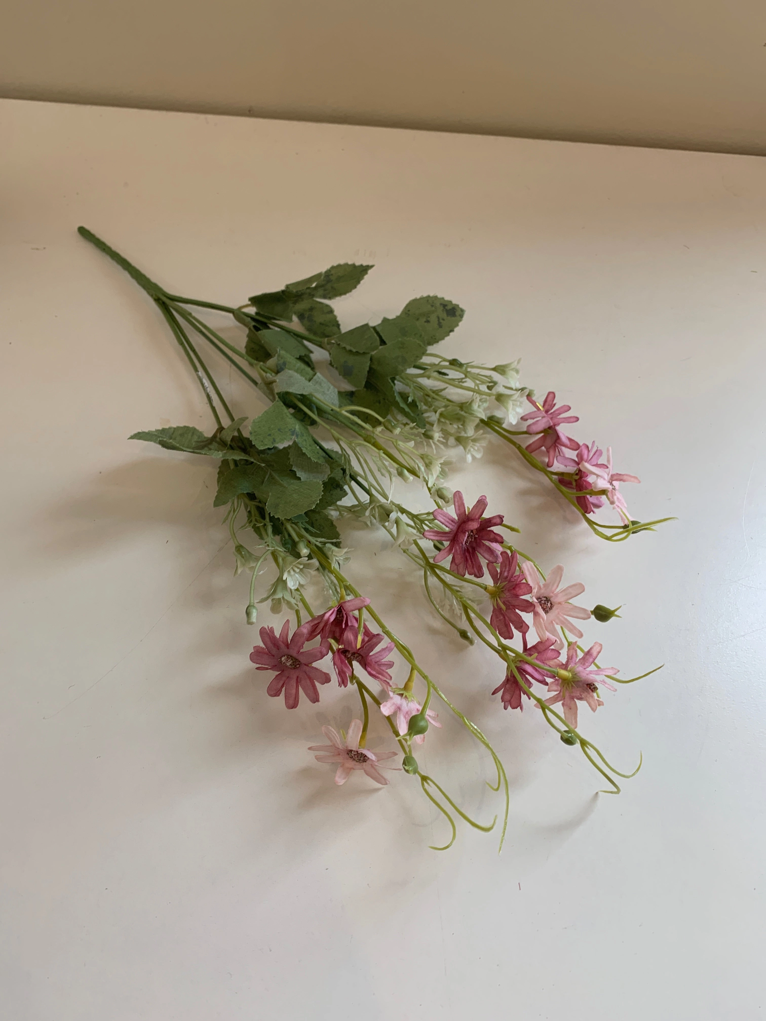 SP0284 Small Daisy Bunch 37cm Light Pink / White