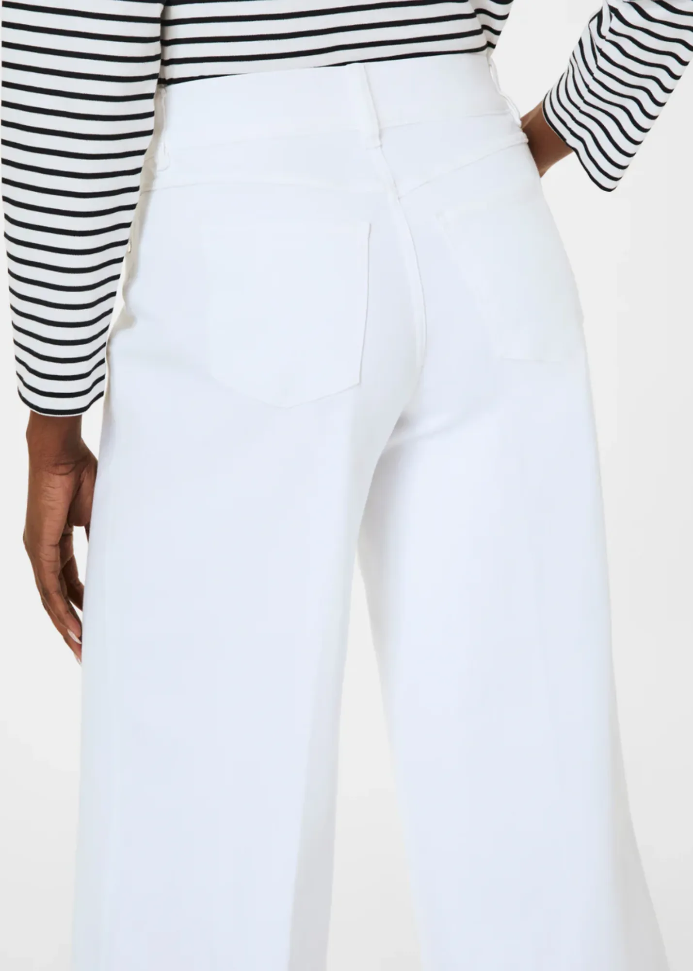 Spanx Pull-On Cropped Weitbeinige Jeans - Weiß