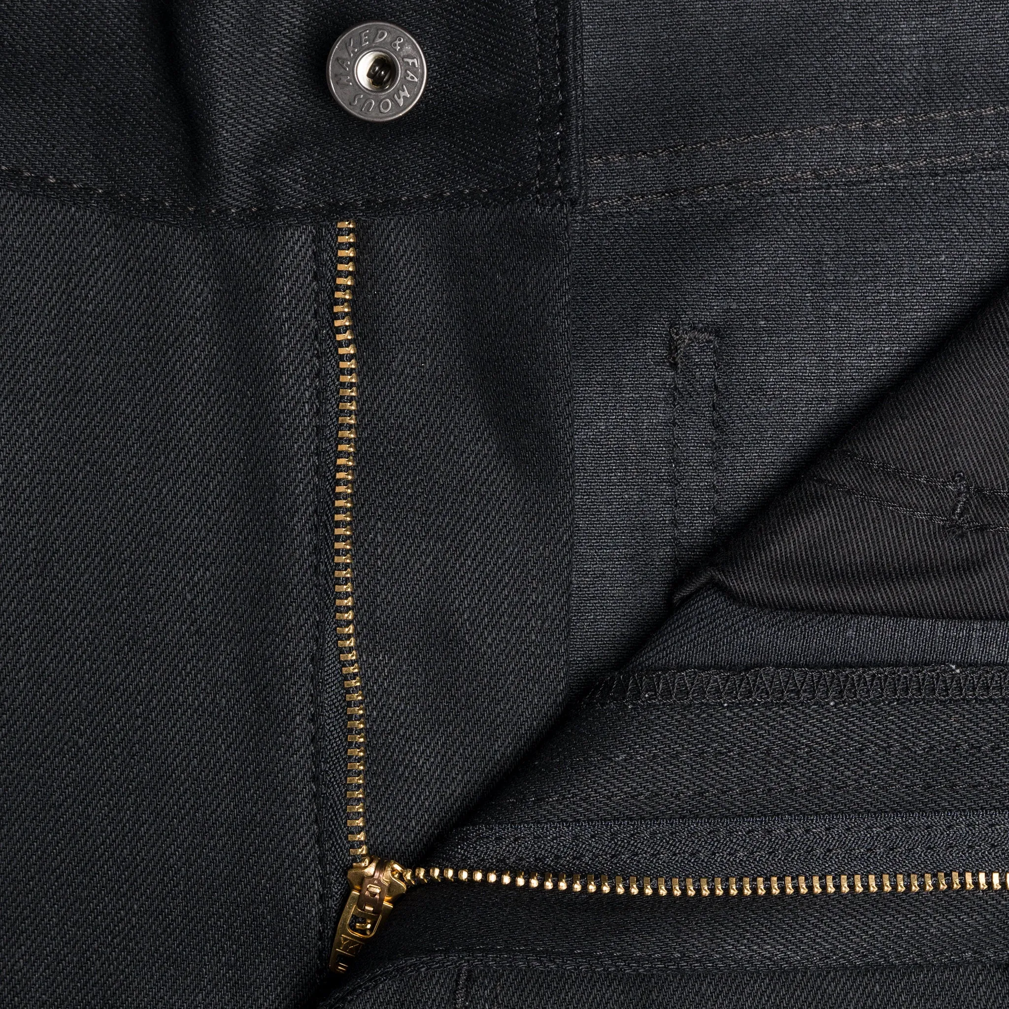 Gestapelter Typ - Schwarze Cobra Stretch Selvedge