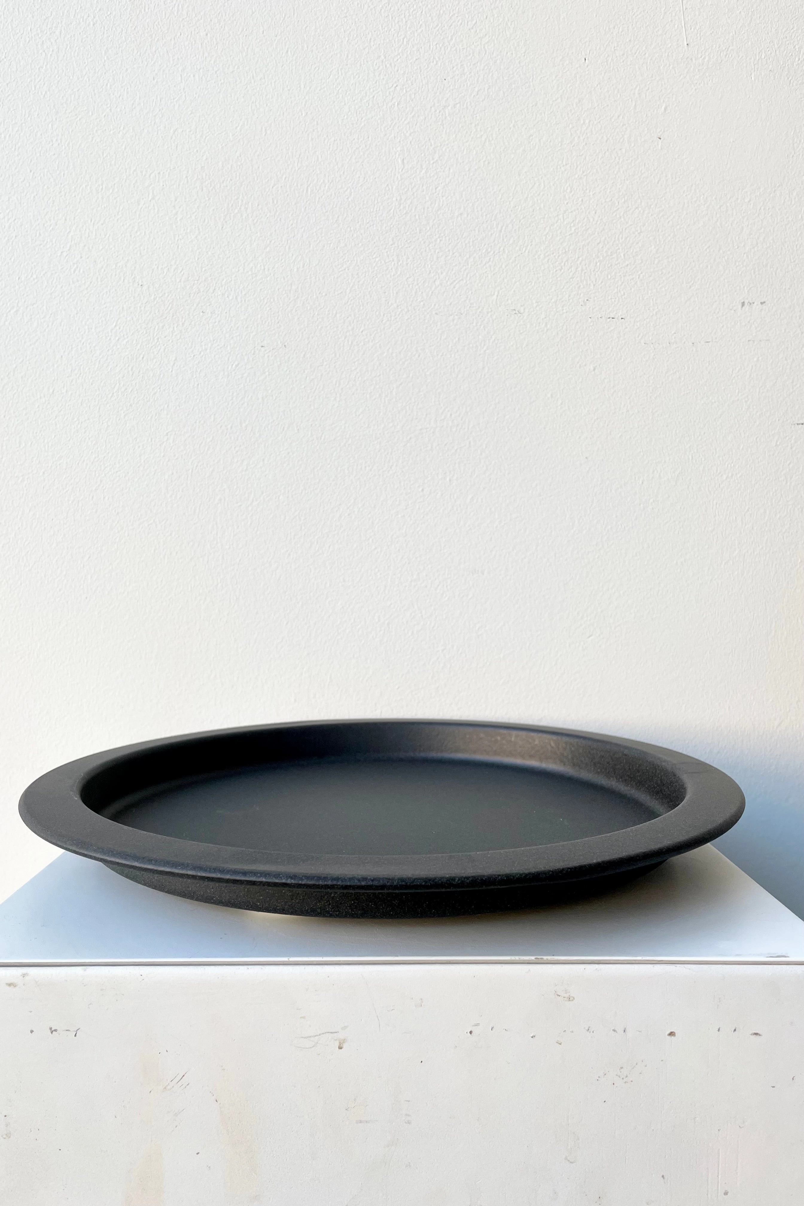 Steel Saucer Grey Speckled 10"
