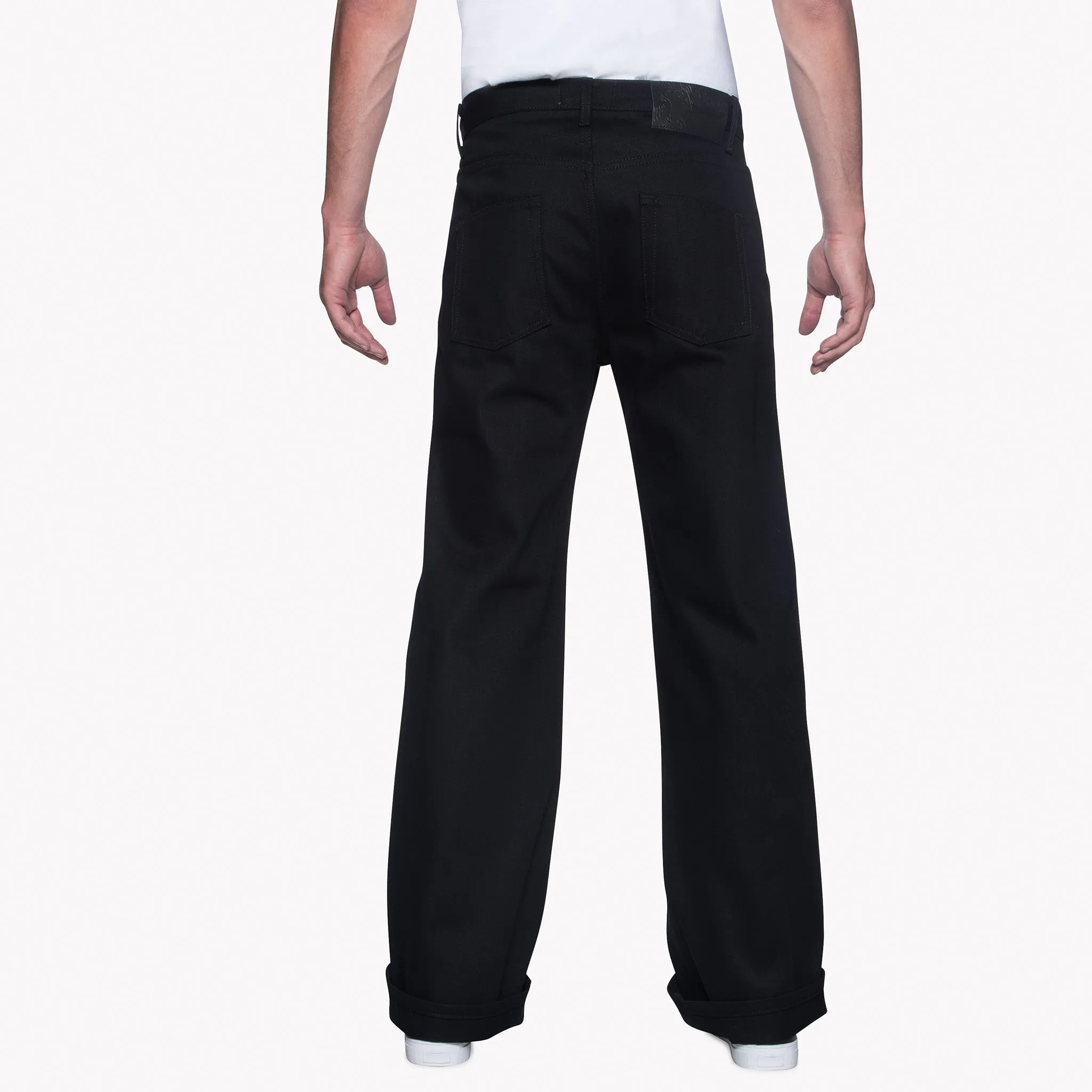 Strong Guy - Solides Schwarz Selvedge