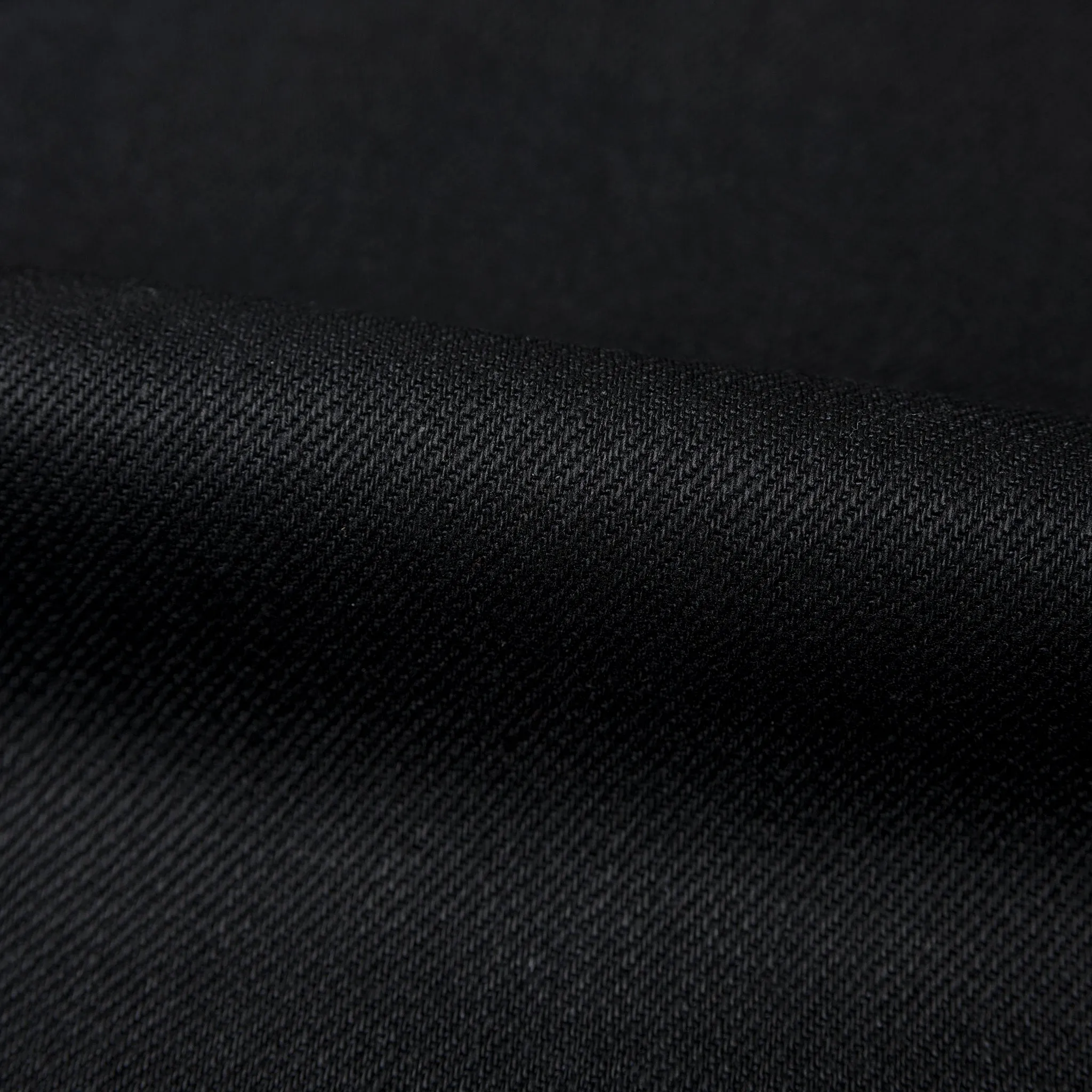 Strong Guy - Solides Schwarz Selvedge