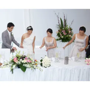 Table Centres - Long,realistic flower bouquet 