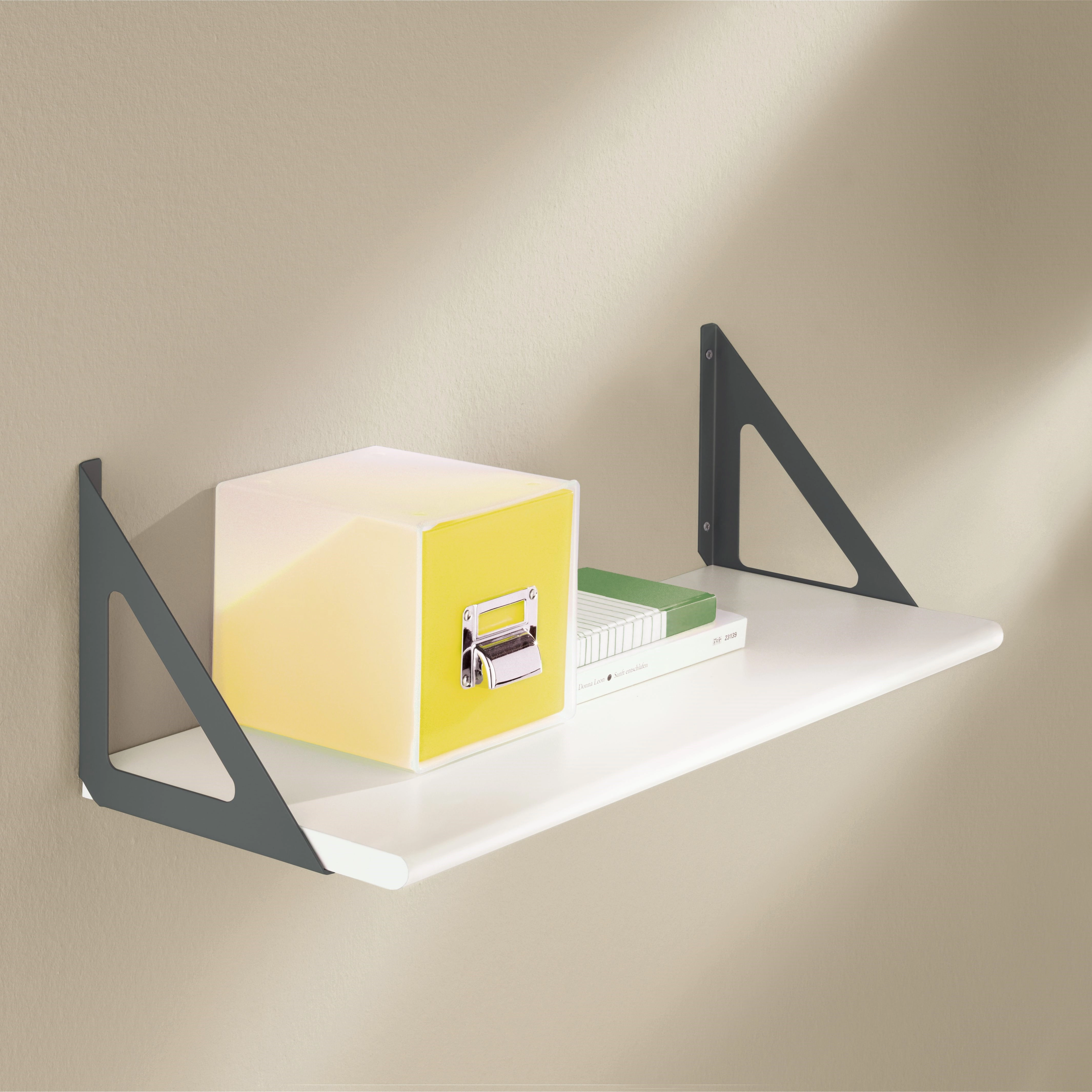 TRI Shelf Bracket