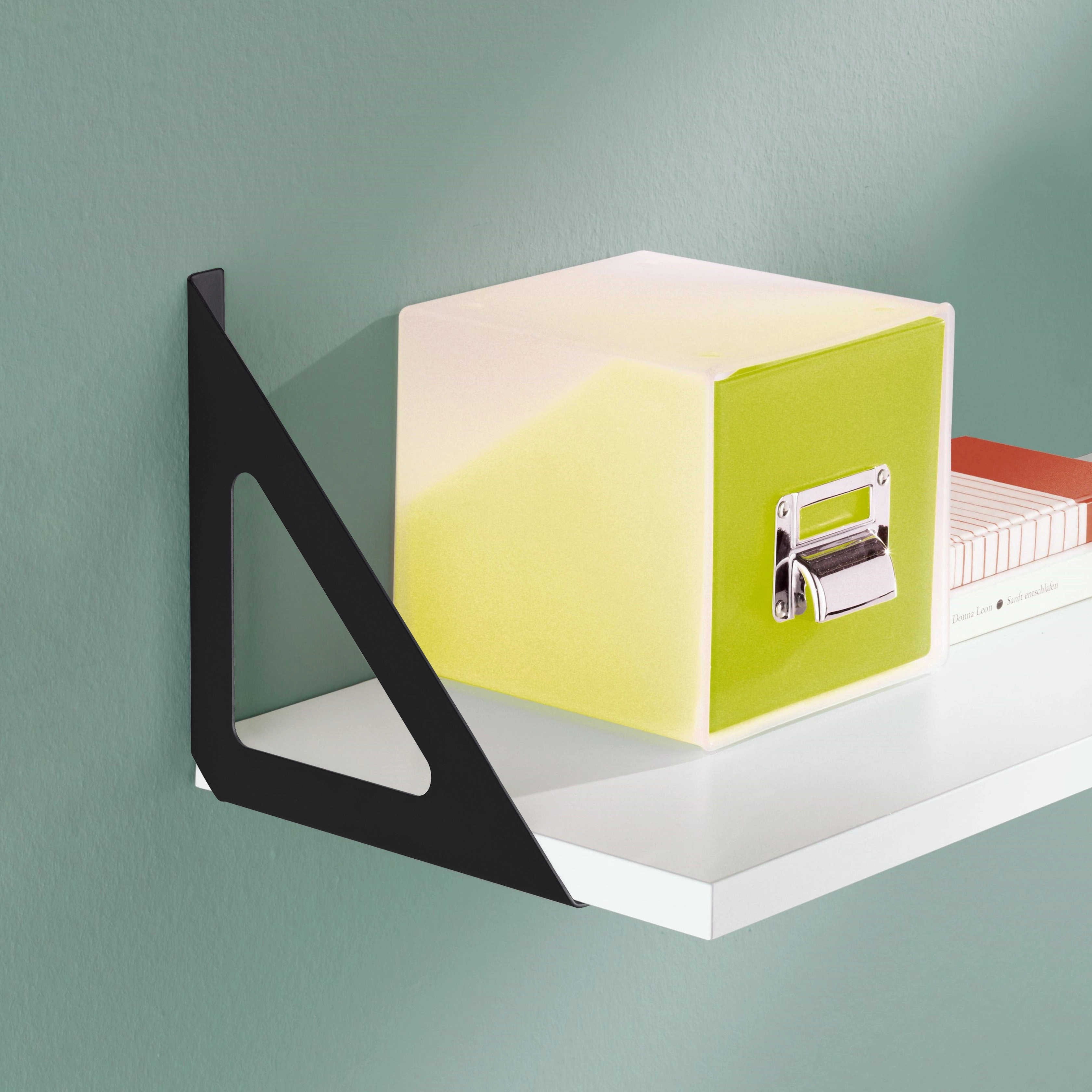 TRI Shelf Bracket
