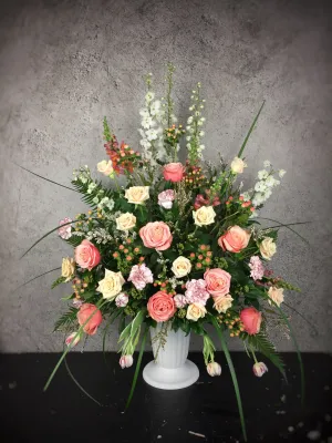 UA-3 Deluxe Harmony Colour Urn Arrangement,realistic flower bouquet 