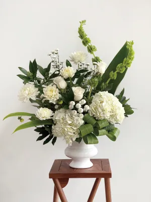 UA-5 Petite Modern Urn Arrangement,realistic flower bouquet 