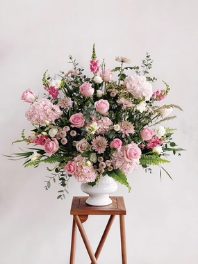 UA-7,romantic flower gift
